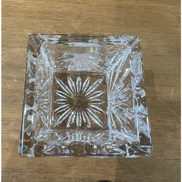 Waterford Crystal Praying Hands votive candle holder. Perfect condition. - Picture 3 of 5